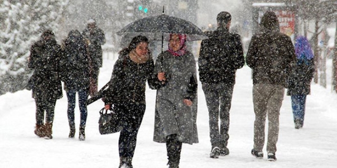 Meteoroloji: stanbul'a kar ya geliyor!