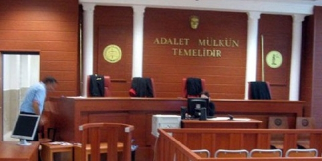 Adana'daki FET davasnda karar akland
