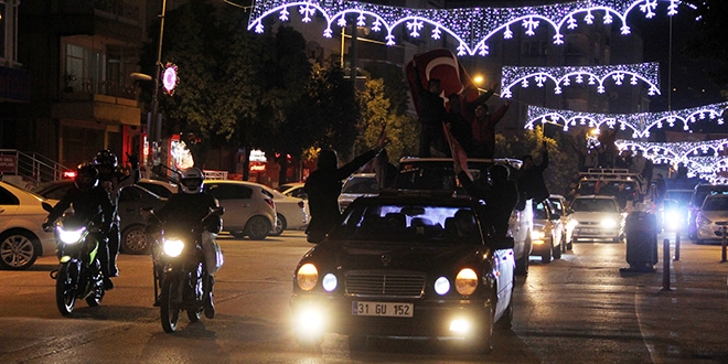 Hatay'da Zeytin Dal Harekat'na destek konvoyu