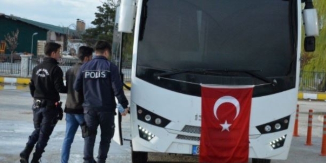 Mersin'de yakalanan FET phelisi tutukland