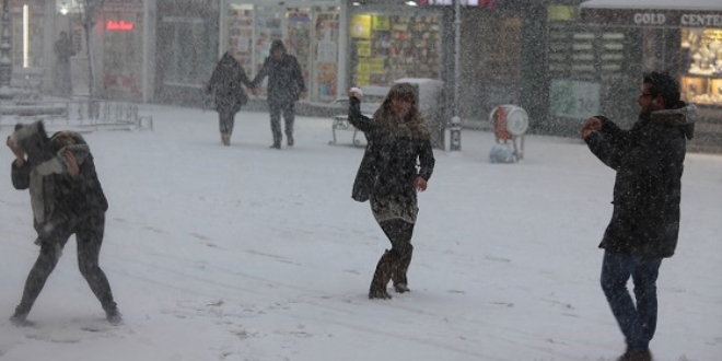 Trakya'da youn kar ya devam ediyor