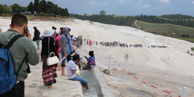 Pamukkale'de hafta sonu younluu