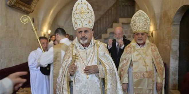 Mardin'de bir kilise daha ibadete ald