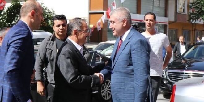 Bakan zhaseki, MHP l Bakanln ziyaret etti