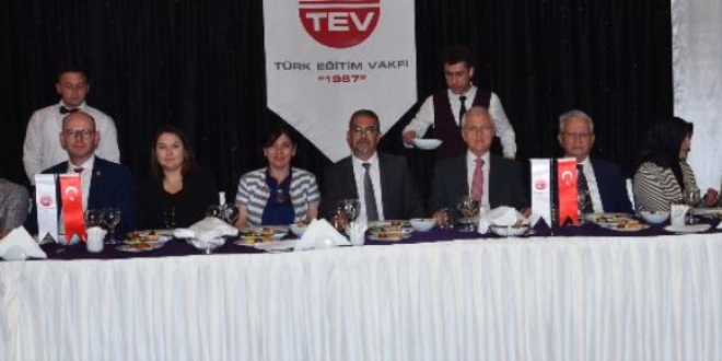 TEV, 50 ylda 250 bin renciye burs verdi