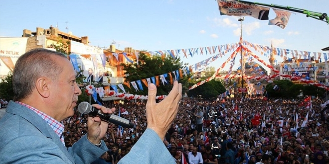 Erdoan'dan, Korgeneral Metin Temel aklamas