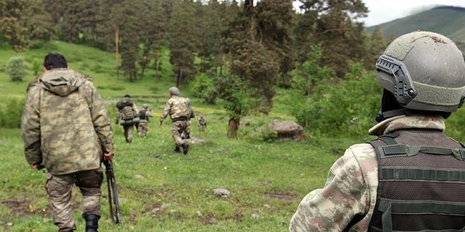 'Asker ve Polis krmz ve turuncu listede olan terristlerin peinde'