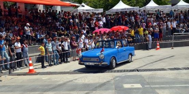 Modifiye ara tutkunlar Amasya'da bulutu