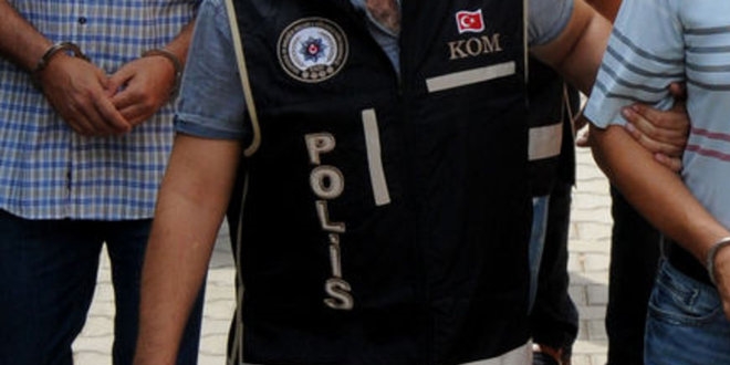 FET bahanesiyle dolandrclktan 3' polis 9 kii yakaland