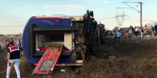 Ulatrma Bakanlndan tren kazas hakknda aklama