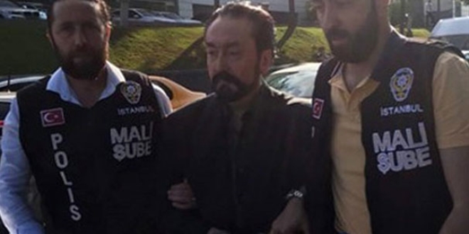 Adnan Oktar'a bir darbe de Azerbaycan'dan