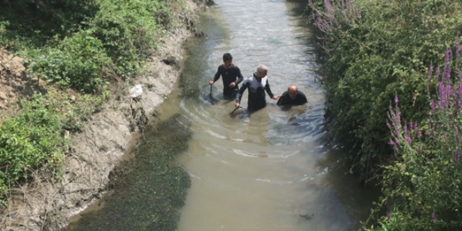 Amasya'da sulama kanalna den ocuk bouldu