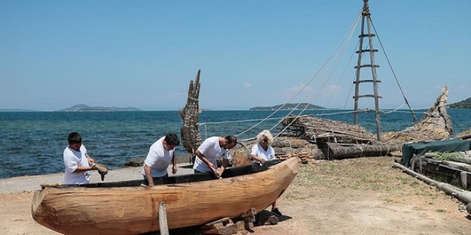 Cilal Ta Devri'nden esinlenip 'ilkel tekne' yapyorlar