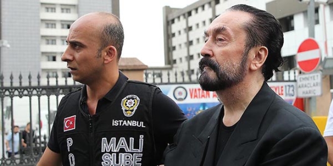 Adnan Oktar grubuna 17 yanda giren kadndan ok ifadeler