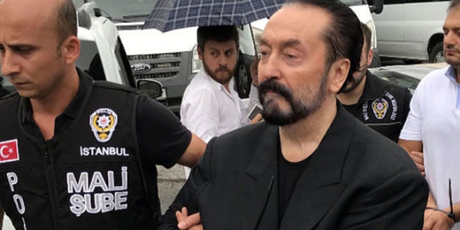 Adnan Oktar Edirne F Tipi Cezaevi'ne nakledildi