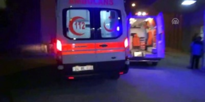 Mula'da trafik kazas: 1 l, 8 yaral