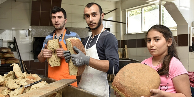 Bu ky buram buram ekmek kokuyor