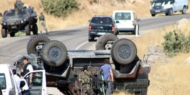 rnak'ta zrhl ara devrildi: 12 asker yaraland