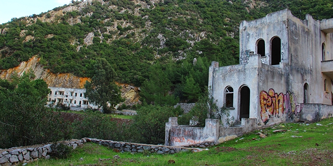 Kurumlar mahkemelik oldu, sosyal tesis heba oldu