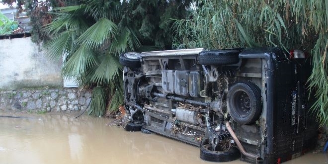 'Bodrum'a muson yamurlar gibi yamur yad'