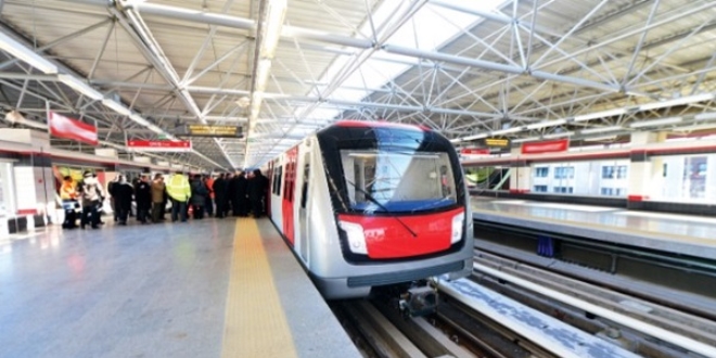 Ankara metrosunda intihar! Seferler durduruldu