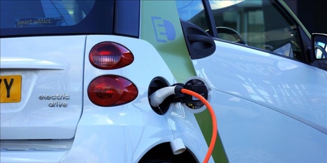 'Elektrikli otomobiller' 7 bin kiiyi iinden edecek