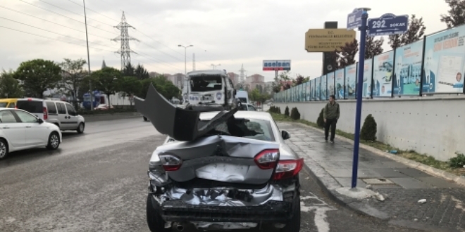 Bakentte zincirleme trafik kazas: 9 yaral