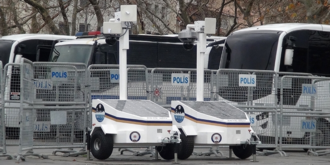 Taksim Meydan'nda dikkat eken grnt!