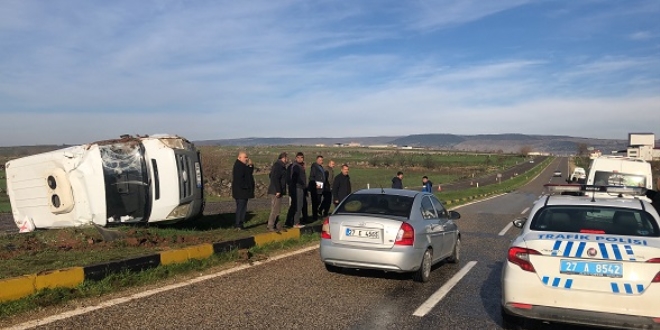 Gaziantep'te renci minibs devrildi: 6 yaral