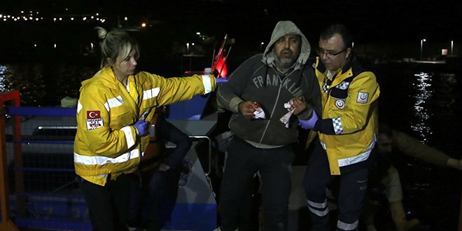 Yaralanan balknn imdadna deniz polisi yetiti