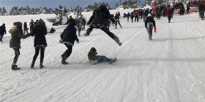 Dou buz kesti: Gle, eksi 30 dereceyi grd