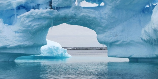 Antarktika'da buzul kaybnda byk art