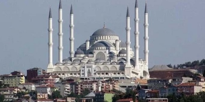 amlca Camii projesine imza atan Hedef Yap'nn iflas karar kaldrld