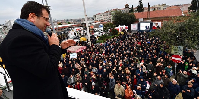 mamolu'ndan greve giden temizlik iilerine ar