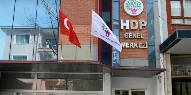 HDP bir ilde daha, CHP lehine seimden ekildi