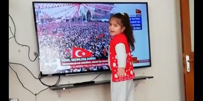 Cumhurbakan Erdoan'dan minik hayranna mesaj