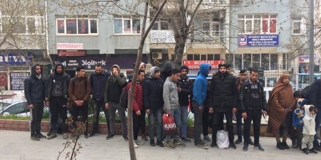 Edirne'de kamaya hazrlanan 257 gmen yakaland