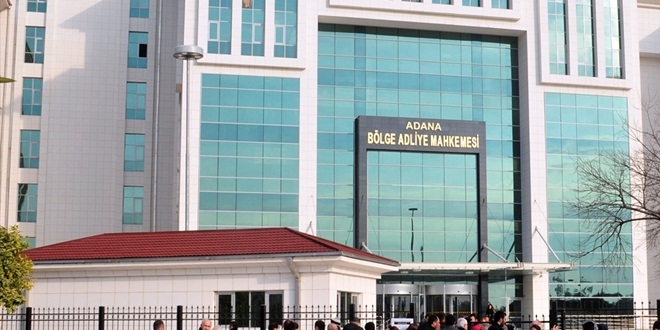 Adana'da FET tutuklusu hakim karsna kt