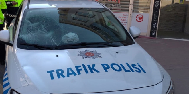 Polis otosunun camn kran src gzaltna alnd