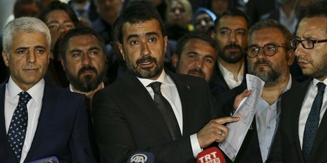 AK Parti Ankara l Bakan: 25 ilede  sonulara itirazda ettik