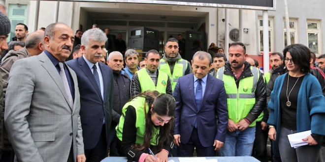 Tunceli Valisi Sonel'den belediye borcu aklamas