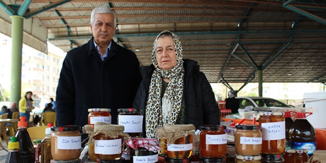 Gezmekten sklp bu ie girdiler, imdi siparie yetiemiyorlar