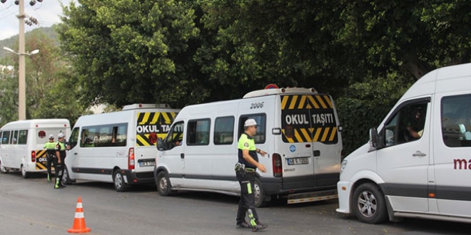 20 bin 255 okul servis arac denetlendi