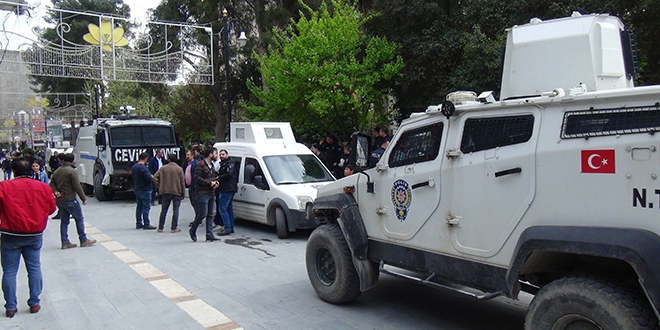 Mardin'de izinsiz gsteriye mdahale: 6 gzalt