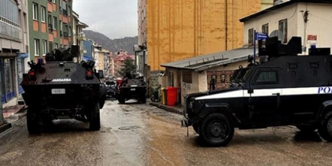 Hakkari'de gsteri ve yrylere geici yasak