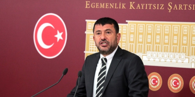 CHP'li Ababa: Yumruk atyor ve serbest kalyor