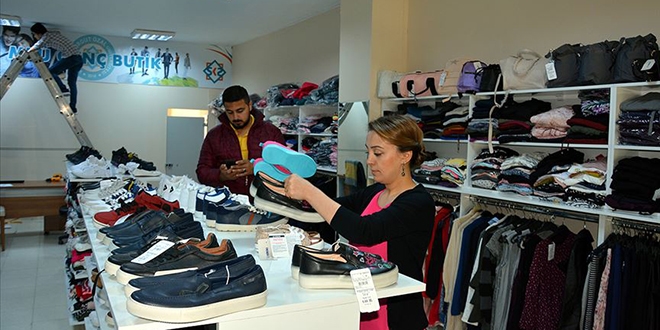 'Gen butik' niversitelilerin yzn gldrecek