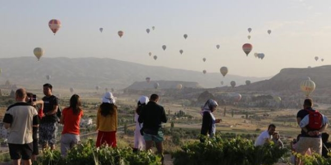 Kapadokya'da bayram younluu