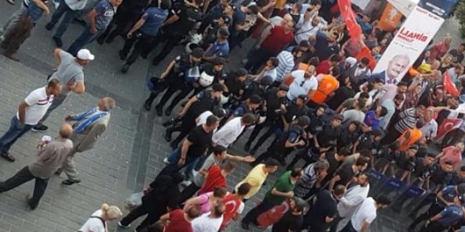 Gaziosmanpaa'da CHP'lilerden AK Parti standna tepki