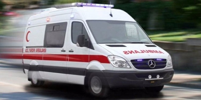 Ambulansa yol vermeyen srcye gzalt